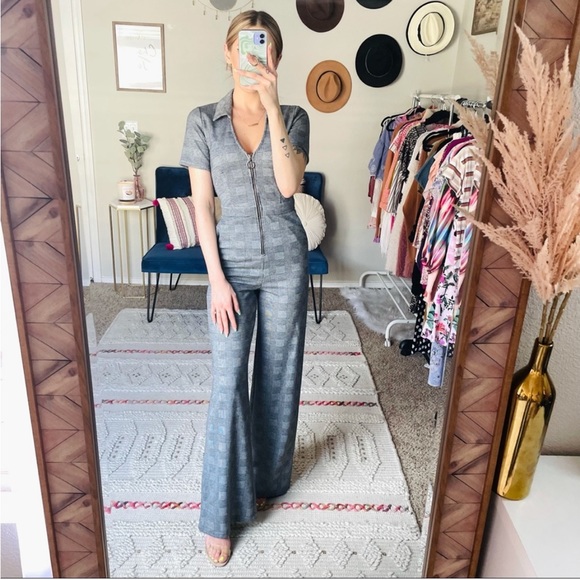 F21 Grey Plaid Retro Zip Front Wide Leg Jumpsuit Small - Picture 7 of 7